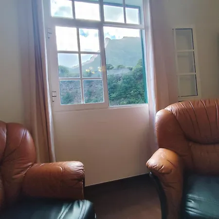 게스트하우스 Narciso's House São Vicente